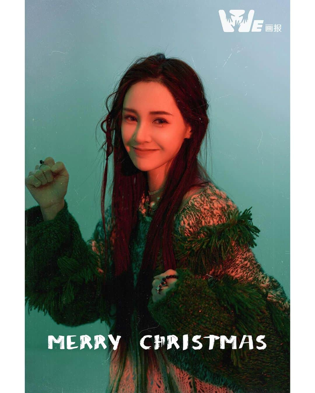 Yumi Wongさんのインスタグラム写真 - (Yumi WongInstagram)「🎄❤️☃️❄️聖誕快樂🧣🧤💋🎅🏼 ✨✨祝大家今日一天好心情！！！✨✨」12月25日 13時37分 - yumiwong_official