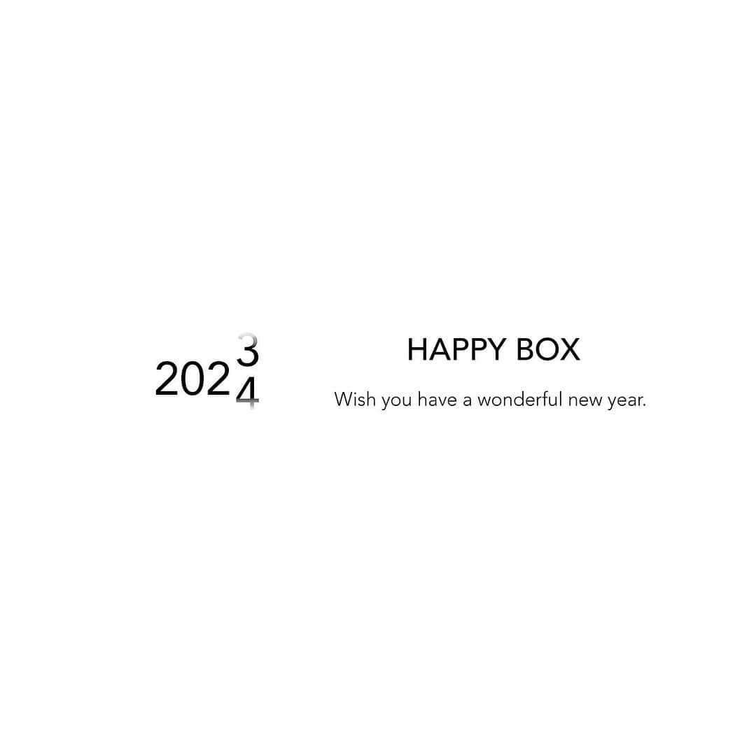 room306 CONTEMPORARYのインスタグラム：「⁡ Happy New Year!!  '24HAPPY BOX発売のお知らせです。 ⁡ お問い合わせ多数頂いておりましたHAPPY BOXが2024年を記念し今年も登場いたします。 ⁡ WEB STORE 12月27日(水)20:00〜発売  ⁡ ・'24 HAPPY BOX ¥20,000+Taxにて、商品販売価格合計60,000円以上のお得なBOXとなっております。 ⁡ ・'24 SHOES HAPPY BOX ¥13,000+Taxにて、シューズのみ2足以上が入ったお得なBOXとなっております。 ⁡ ・'24 KIDS HAPPY BOX ¥5,000+Taxにて、商品販売価格合計15,000円以上のお得なBOXとなっております。 ⁡ 数に限りがございますので、是非お見逃しなく!!  ※ご注文の際は商品ページ内にございます、ご注意事項を必ずご確認くださいますようお願い申し上げます。」