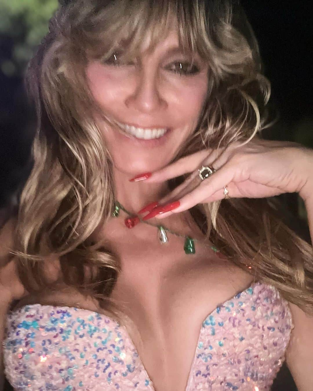 ハイディ・クルムさんのインスタグラム写真 - (ハイディ・クルムInstagram)「Christmas🎄 2023 St.Barths ❤️」12月26日 11時22分 - heidiklum