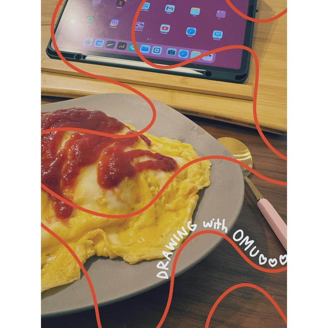 西田あいさんのインスタグラム写真 - (西田あいInstagram)「♡  最近のあれこれ♡  2枚目、最近ちょこちょこ南海ちゃん(本日お誕生日✨)とご飯行けてて、この写真はお刺身がきたときに全部きれいなピンクだから思わず「かわいい〜♡」って言っちゃって、流石にお刺身へのかわいいはヤバいよね、と2人で大爆笑した直後。笑  2023年もあと5日だー 冬至を過ぎてから、気持ちはもう2024年はじまってる☺️  #ニシアイスタイル  #ニシアイコーデ #ニシアイアート #ニシアイネイル #ニシアイメイク#西田ヘア #150cmコーデ #sサイズコーデ #30代ファッション #30代メイク #30代コーデ #30代ヘアスタイル #ミニボブ #ショートボブ #大人ショート #ファッションイラスト #毎日コーデ #ファッションスナップ #グラデーションボブ #グラデーションカラー #いらすとぐらむ #illustrate #illustagram #イラストグラム #おえかき #らくがきアート #プロクリエイト #procreate #おしゃれさんと繋がりたい #西田あい」12月26日 12時28分 - nishidaai