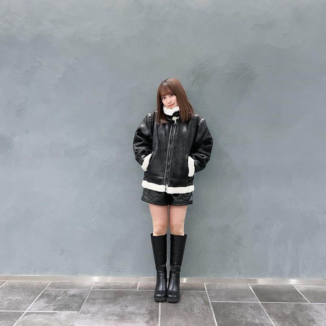 渡部愛加里さんのインスタグラム写真 - (渡部愛加里Instagram)「🖤」12月27日 19時14分 - akarin_1018