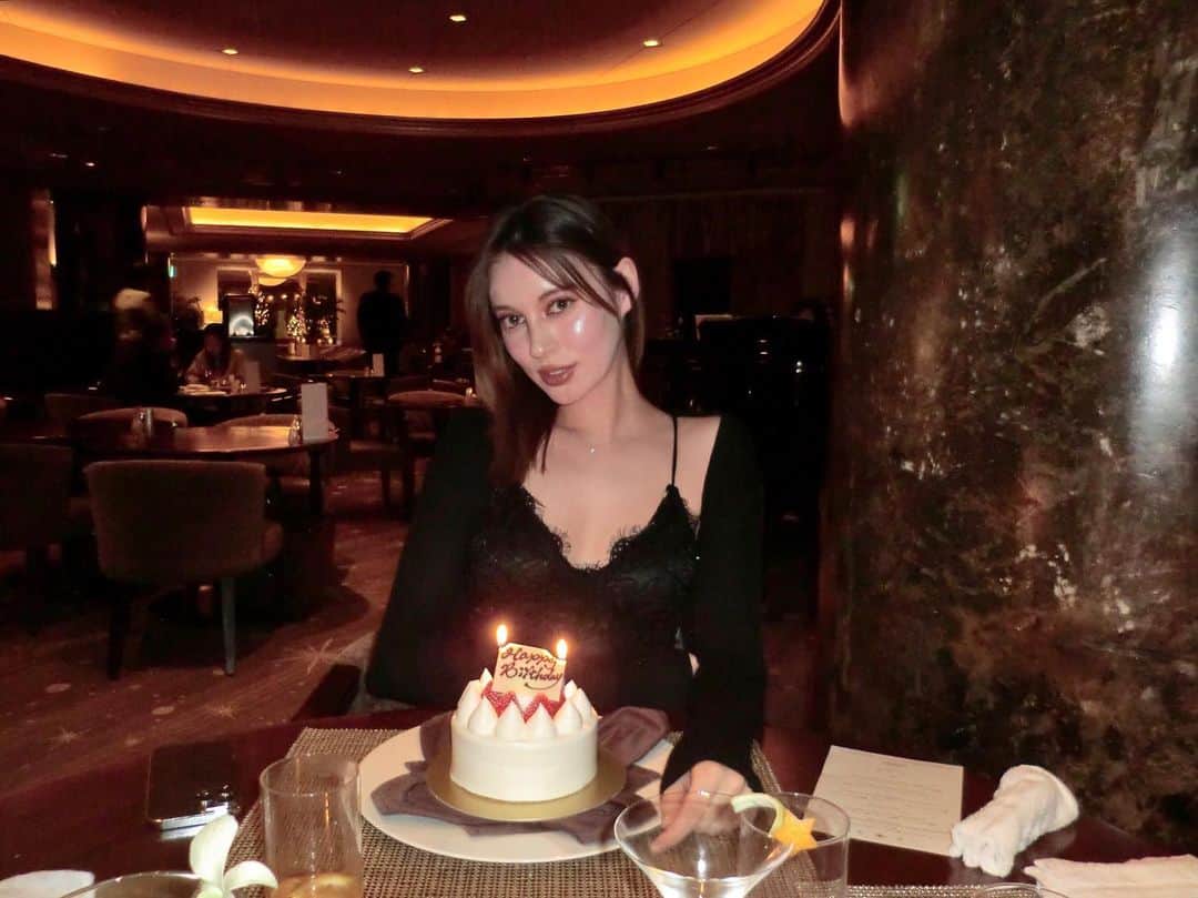 愛子のインスタグラム：「Grazie a tutti💞」