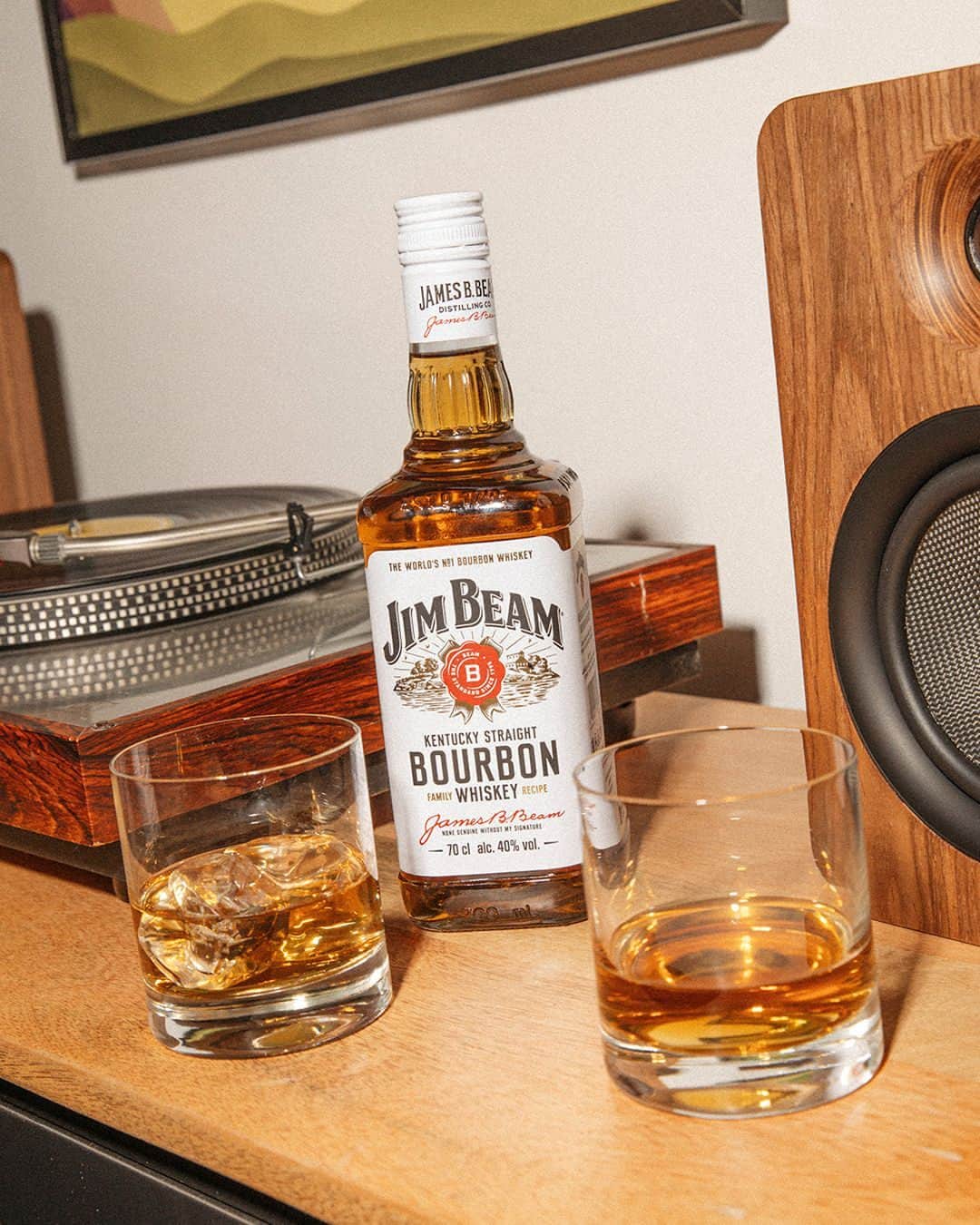 Jim Beamのインスタグラム：「Consider this our out of office. 🥃」