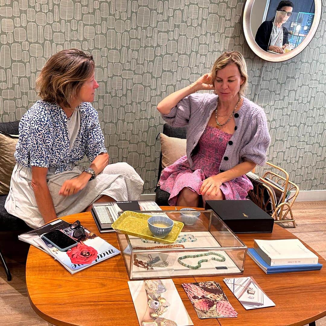 ブルックグレグソンさんのインスタグラム写真 - (ブルックグレグソンInstagram)「A totally random post trying to create a visual of what and who make me feel so lucky to be a part of this jewelry world. I realize It’s impossible to acknowledge it all, so here’s just a glimpse. Feeling grateful for the connections, beauty, and joy formed by this incredible medium. 💎🌈💕💫」12月28日 5時29分 - brookegregson