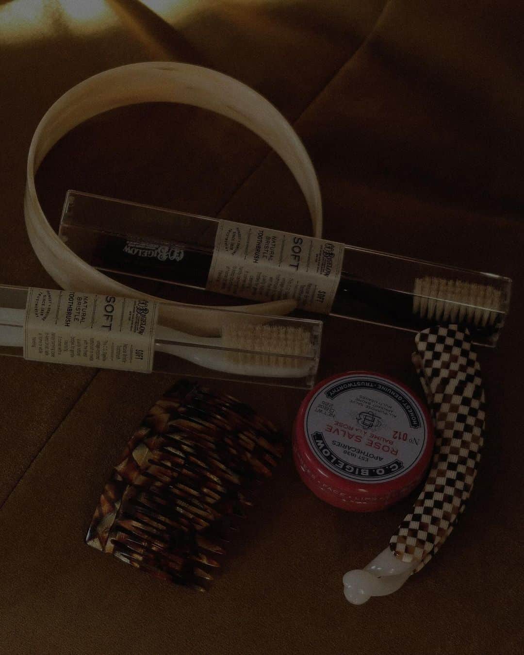 C.O. Bigelowさんのインスタグラム写真 - (C.O. BigelowInstagram)「@7intheevening's C.O. Bigelow haul 🛍️ features all the essentials for a touch of luxury in everyday life. ✨️ From skincare wonders to timeless classics our shelves have it all! 😍⁠ ⁠ 📷️ @7intheevening」12月29日 3時01分 - cobigelow
