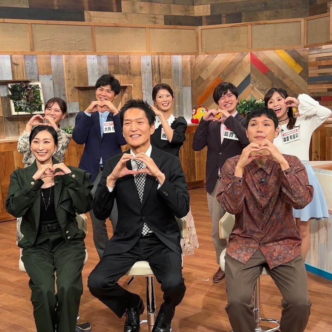 大角怜司さんのインスタグラム写真 - (大角怜司Instagram)「【年末特番のお知らせ🙋‍♂️】  テレビ朝日系列の中部5局が厳選した ハッピーニュースを紹介する番組  『ハッピーをお届け♡ニュース中部SHOW』  あす午前10時から放送されます！！  MCは千原ジュニアさん、浅田舞さん、もう中学生さん！🙌  中部地方各県のアナウンサーの皆さんと共に 私も新潟の魅力をお伝えしてきました🙋‍♂️  皆さんもご覧になればほっこり温かい気持ちになるはずです！！😊  ぜひこの番組を見て年越しをしてください！🙇‍♂️  #ハッピーをお届け #ニュース中部SHOW #千原ジュニア　さん #浅田舞　さん #もう中学生　さん #北陸朝日放送#森重有里彩　アナ #メーテレ#島貫凌　アナ #長野朝日放送#上室夏鈴　アナ #静岡朝日テレビ#西尾梓　アナ #新潟テレビ21」12月30日 17時04分 - ux_ogaku.reiji