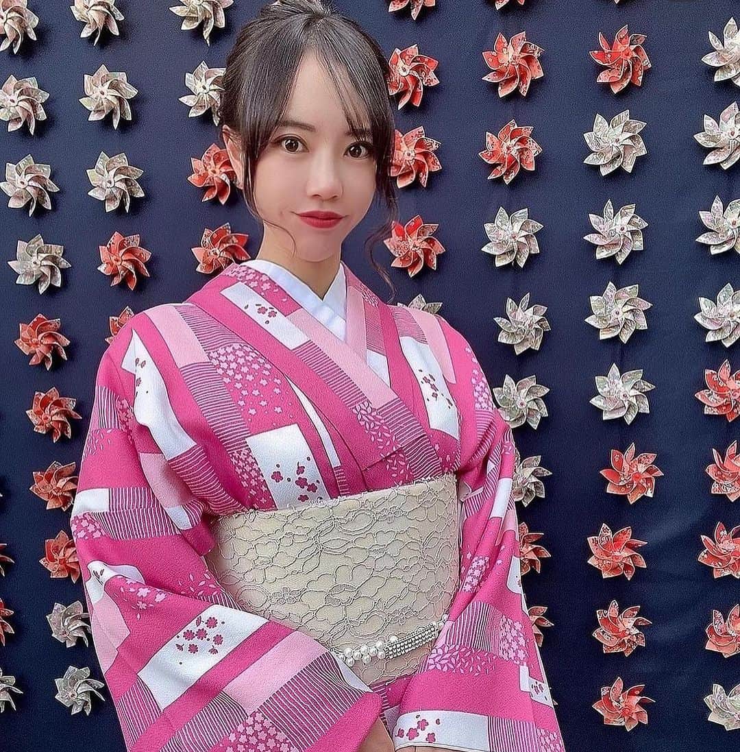 hina2221さんのインスタグラム写真 - (hina2221Instagram)「今年もたくさんゴルフして、 たくさん色んなとこいって 楽しい1年でした✨ みなさま、よいお年をお迎えください♡」12月30日 20時21分 - hina22221
