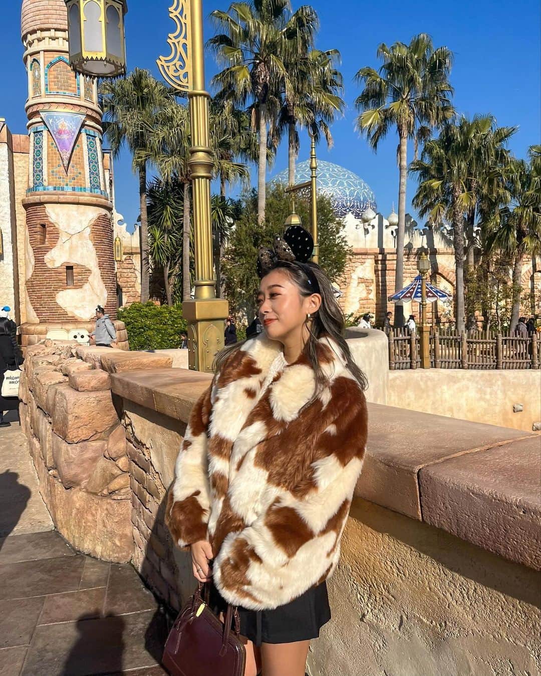 MISAさんのインスタグラム写真 - (MISAInstagram)「天気にも恵まれて久々のディズニー楽しかったぁ🐭💖  #disney#disneysea#tokyodisneysea #ootd#outfits#tb#ディズニー#ディズニーシー」12月30日 21時32分 - summer__lana