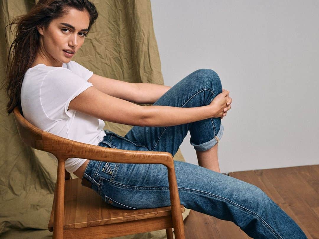 ノーティカのインスタグラム：「Give your old jeans a break with new styles in comfortable fits! Discover what's new for her.」