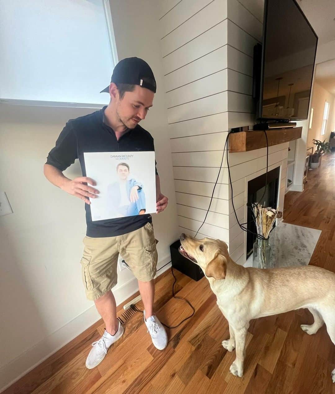 ダミアン・マクギンティーさんのインスタグラム写真 - (ダミアン・マクギンティーInstagram)「Friends, Happy New Year. 2023 was my favorite on a professional and personal level. Can’t wait to attack 2024, see you guys on the other side. 🕺🏻」1月1日 3時18分 - damianmcginty