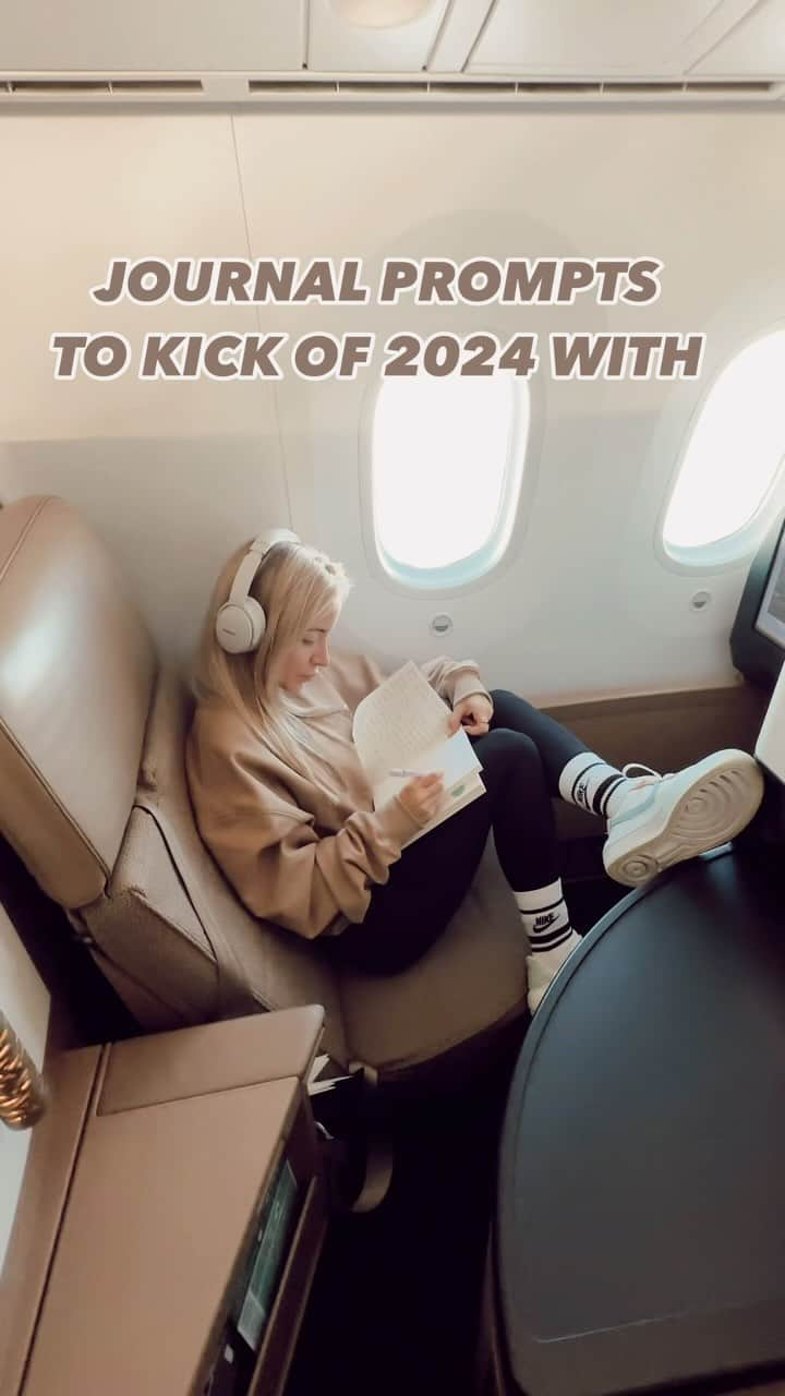 アギーのインスタグラム：「Use these prompts below to reflect back on 2023 & call in 2024:  What limiting belief am I choosing to leave behind in 2023?  What empowering affirmation am I inviting into my life in the new year?   What habit or thought pattern no longer serves me, and how am I releasing it?   What new practice or mindset am I welcoming to enhance my daily life?   Which fear or insecurity am I ready to let go of as I step into a new year?   What aspect of my personal power am I embracing more fully in the new year?   What am I discarding from my life to make room for more joy and fulfillment?   What am I summoning into my life to align more closely with my true desires?   What layers am I shedding to reveal a more authentic and vibrant self?   What am I inviting into my life to support my journey of growth and happiness?」