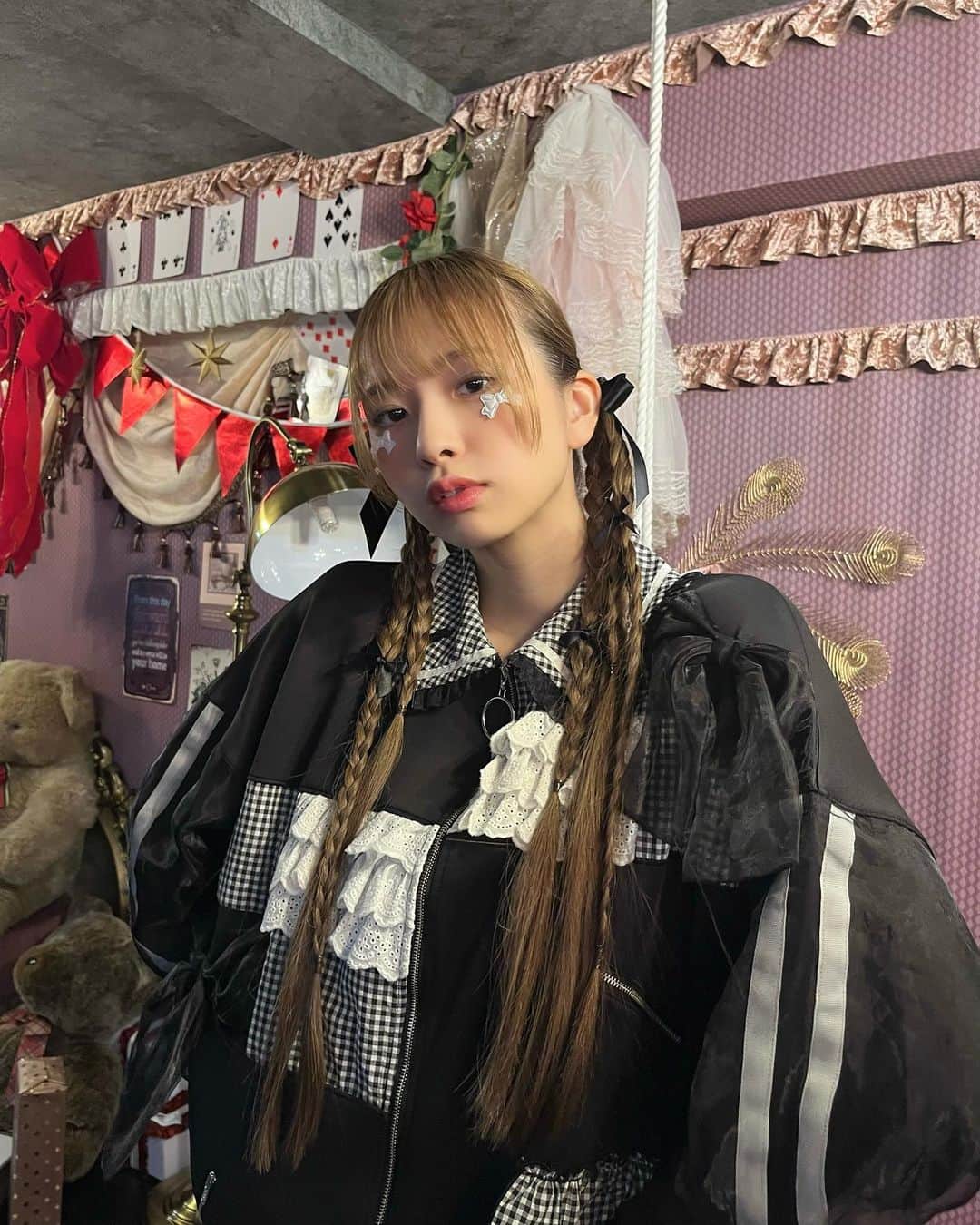 三品瑠香さんのインスタグラム写真 - (三品瑠香Instagram)「Jamieエーエヌケー SS collection　vol.1 公式通販サイトAiland にてWEBカタログ公開されました〜  チェックよろしくね〜  🤍」1月5日 12時33分 - ruka_mishina