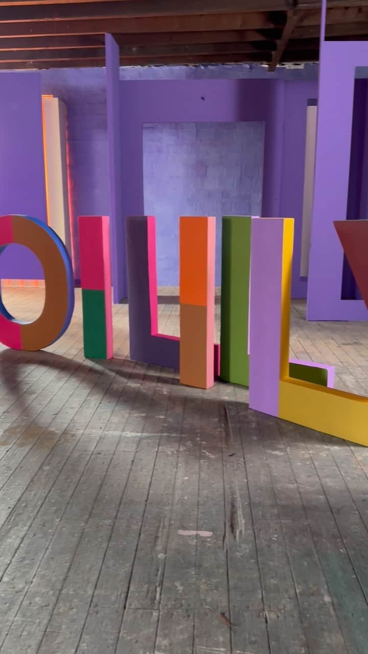 オイリリーのインスタグラム：「Some 🌈 moments in the year 2023 at Oilily 🩷」