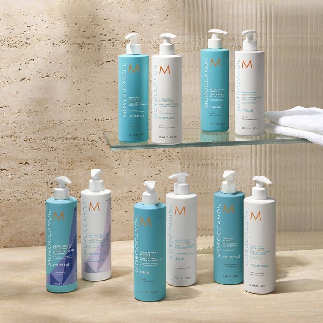 Moroccanoilのインスタグラム：「Pro Tip: Keep multiple shampoo and conditioner options on-hand so that you can adapt to your hair’s changing needs in real time.   Half-Liter sets are available in Hydrating, Moisture Repair, Extra Volume, Color Care, and Blonde Perfecting duos!」