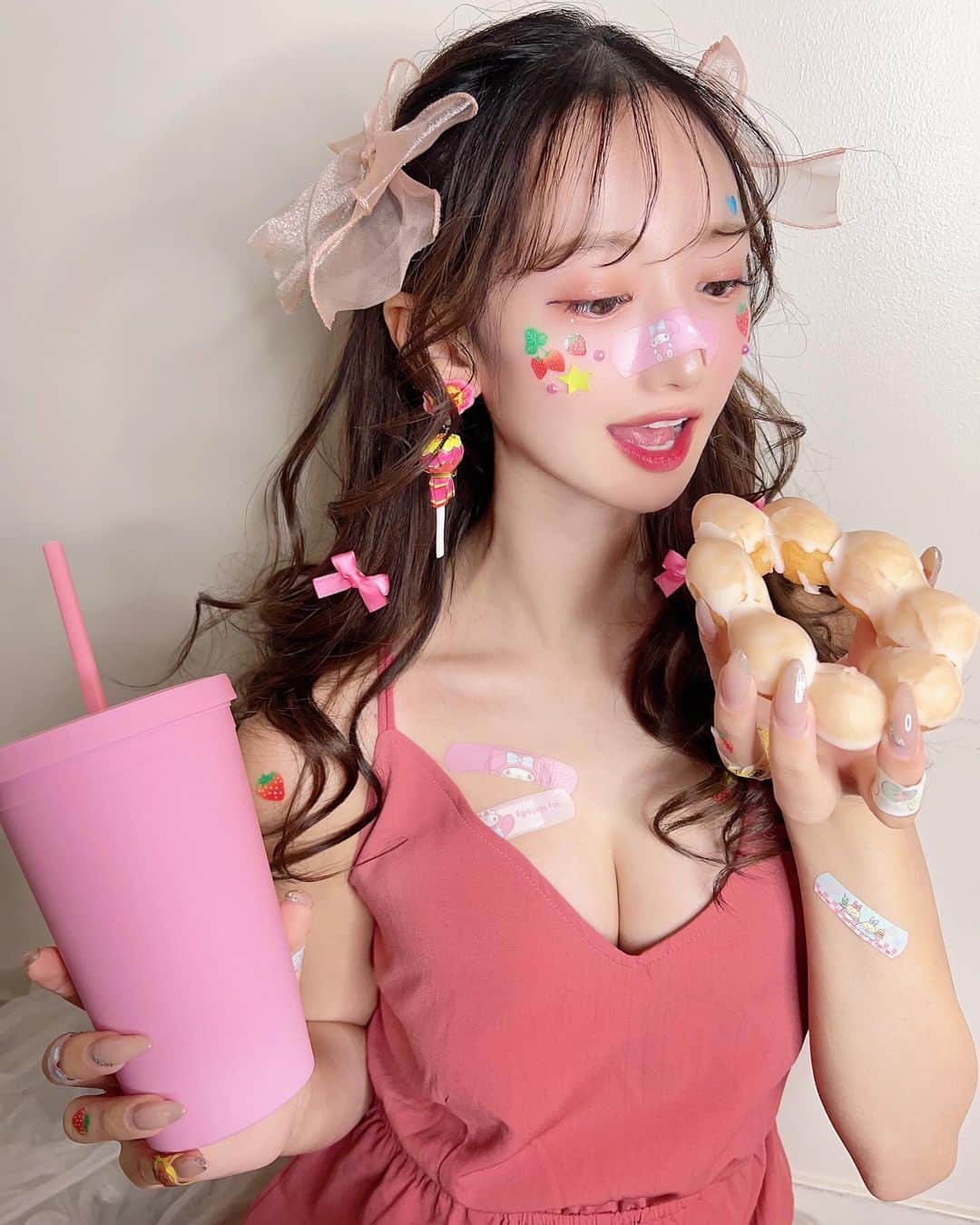 堀井大輔さんのインスタグラム写真 - (堀井大輔Instagram)「🩹×🍫 ・ model @yuuka_stagram  hair/photo @daisuke_5511  studio osaka ・ 撮影依頼はdmからお願いいたします ・ #バレンタイン #撮影 #作品撮り #モデル #インスタ映え #バレンタインチョコ」1月17日 9時31分 - daisuke_5511