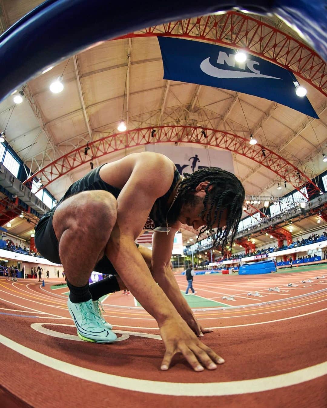 The Run Dept.さんのインスタグラム写真 - (The Run Dept.Instagram)「HBCUs and their alums have contributed to sports and culture on a global scale. To celebrate and highlight the incredible culture unique to HBCUs, the HBCU Showcase took place this weekend at the Nike Track and Field Center at the @armorynyc. This event not only brought together some of the best HBCU track athletes in the country, it also highlighted some incredible performances off the track too.  Awareness can change trajectory, throw an emoji in the comments to rep your HBCU ✨」1月18日 6時01分 - nikerunning