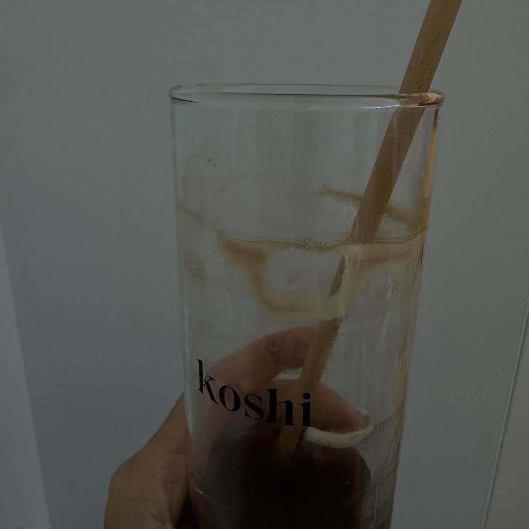 林映唯のインスタグラム：「☕️🩶」
