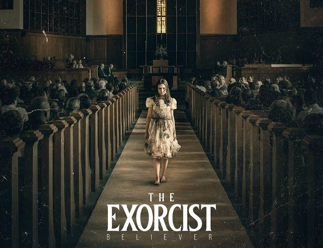 ラファエル・スバージさんのインスタグラム写真 - (ラファエル・スバージInstagram)「#bts from The Exorcist. Such an amazing experience making this movie with an incredible cast.   If you missed it theaters @theexorcistbeliever now on streaming @peacock and  #dvd !   #theexorcist #theexorcistbeliever #streaming #peacock」1月22日 3時33分 - raphaelsbarge