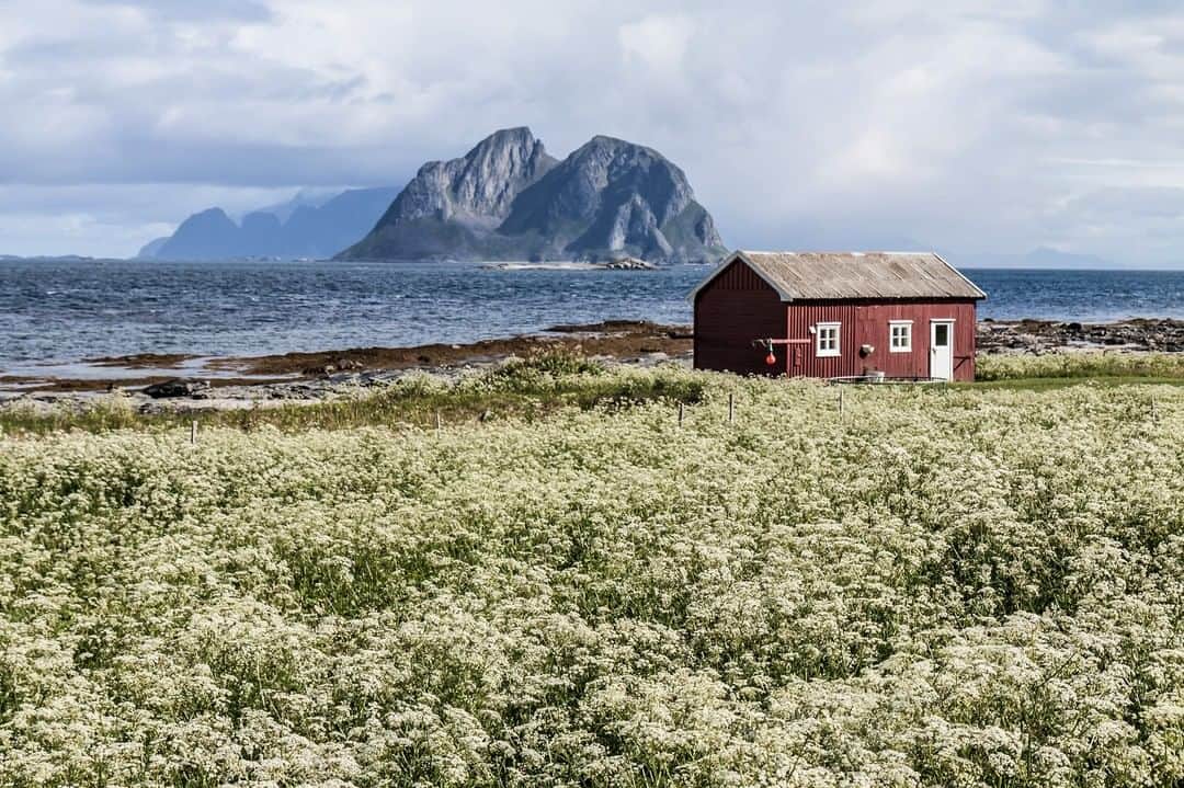 Lonely Planetのインスタグラム：「Ready to travel but not quite ready for crowds? We hear you. As much as we need a change of scene, social distancing on a city break sounds like hard work. Instead, swap the four walls of your living room for wide open empty spaces, tap the link in our bio to find out where you can find some of the best remote European escapes.」
