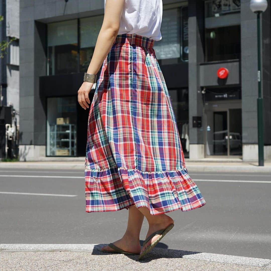 MāWさんのインスタグラム写真 - (MāWInstagram)「. [MaW VINTAGE]  Check Skirt. -  #henlyandhenly #mawsapporo #MāW #ins_online #20ss #sapporo #hokkaido #maw_vintage #vintage #vintageitem」6月3日 20時01分 - maw_sapporo