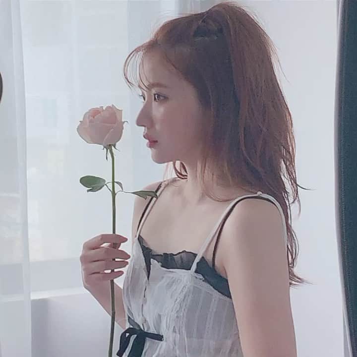 南りほのインスタグラム：「🥺」