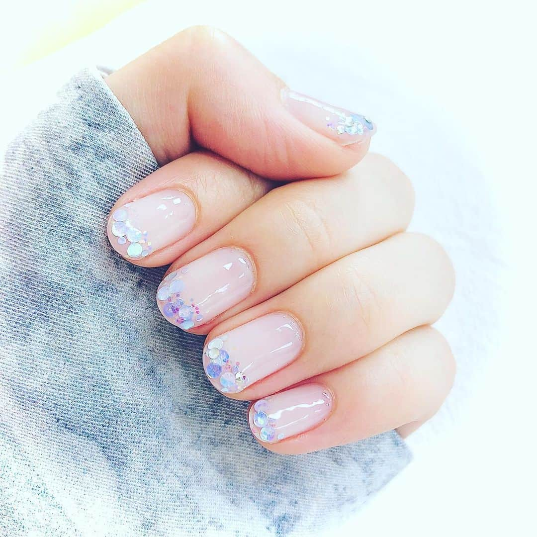 リンさんのインスタグラム写真 - (リンInstagram)「#ネイル #nail #ラメ #ホログラム #薄紫 #紫陽花 #のイメージ」6月3日 22時34分 - lynn.06.01