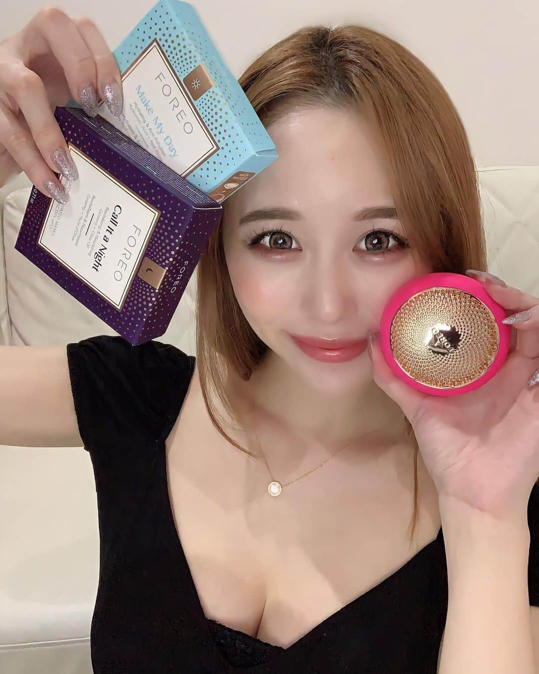 生田千秋さんのインスタグラム写真 - (生田千秋Instagram)「90秒で出来るお家でエステ💖﻿ @foreo_jp﻿ ﻿ 専用アプリと連動させて使う﻿ FOREOの時短スマートマスクデバイスで﻿ 温熱、冷熱、振動、LEDなどがこれ一つに﻿ 詰まってます👏✨﻿ これで肌荒れを防いで、﻿ もっともっと美肌目指します💓﻿ ﻿ 使用中の動画は次の投稿で🥰﻿ ﻿ #foreo #フォレオ #ufo #スマートマスクトリートメント #美肌 #ホームスパ」6月3日 22時40分 - maechi_0815