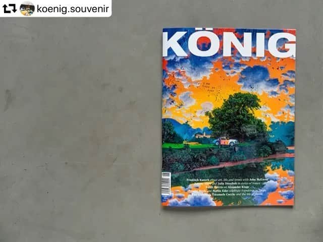 のインスタグラム：「#repost @koenig.souvenir ・・・ #königmagazin: We are pleased to present the sixth issue of KÖNIG.  Published bi-annually, we have created this magazine to share our latest news, as well as to feature the artists we represent, their studios and communities, as they form the core of what the gallery is about.  This issue of KÖNIG has two different Friedrich Kunath covers to choose from.  ________  Image: KÖNIG. Issue 6. Published by Johann König, Lena König, Berlin, 2020. 22 x 29,2 cm. 80 pages, bilingual magazine - English & German.  #königgalerie #königartists」