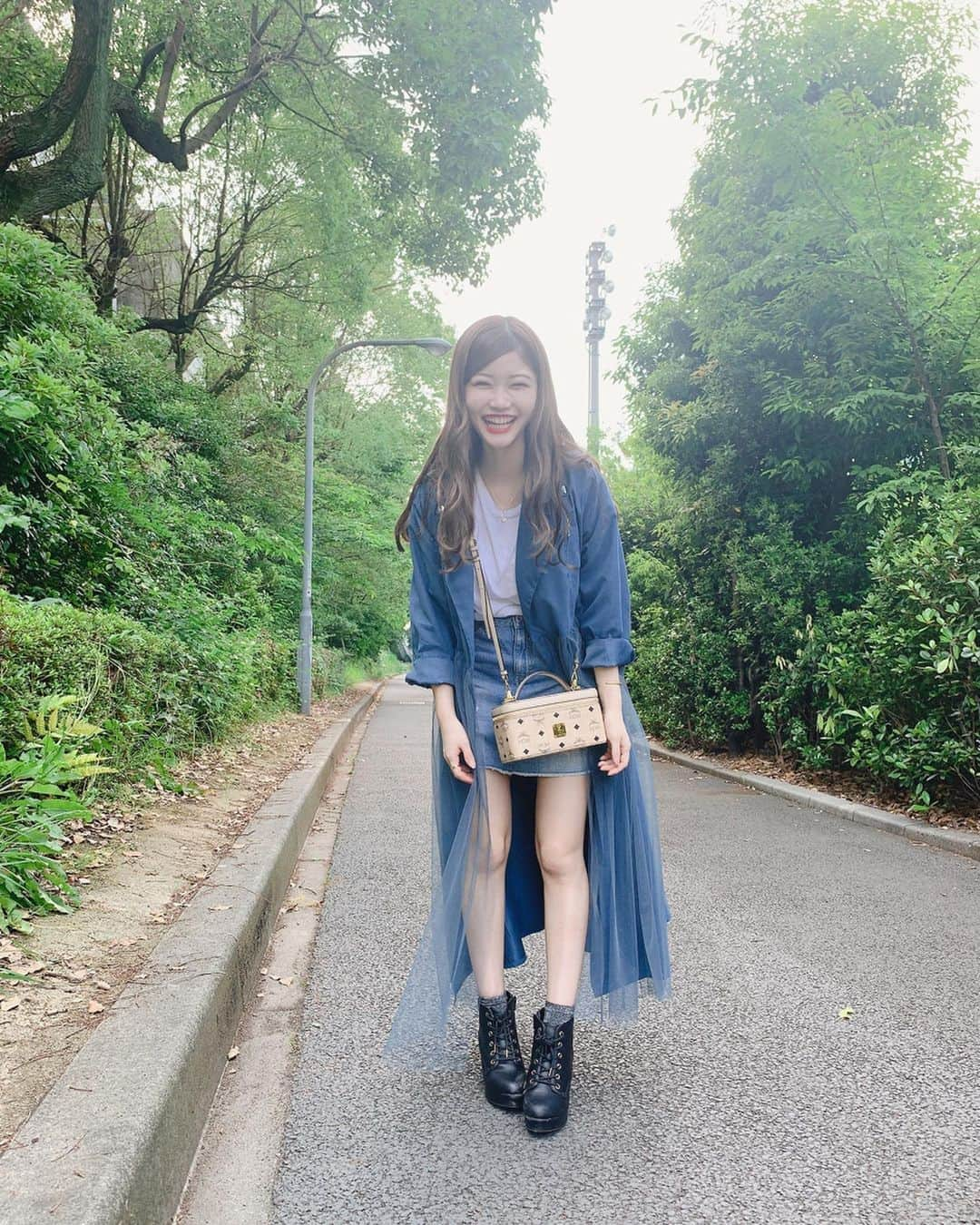 平田詩奈さんのインスタグラム写真 - (平田詩奈Instagram)「﻿ チュールワンピの﻿ 着回しコーデ👗♡﻿ ﻿ ﻿ #しいなのワードローブ」6月3日 23時26分 - shiina__0822