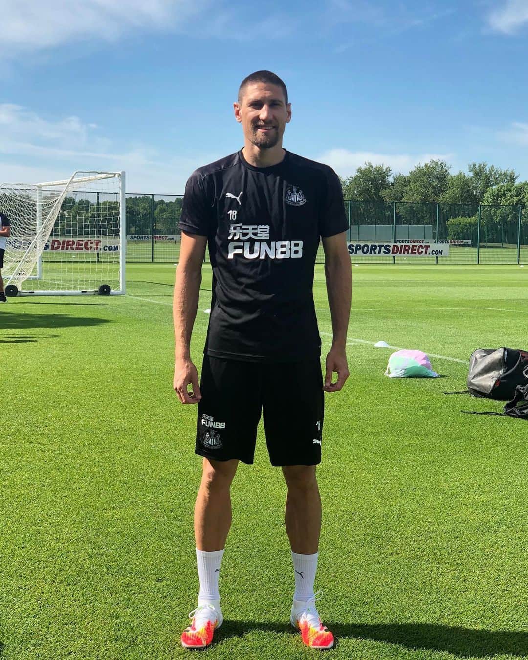 フェデリコ・フェルナンデスのインスタグラム