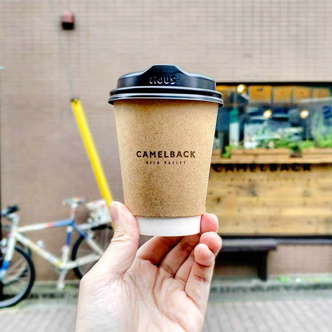 CAFE-STAGRAMMERさんのインスタグラム写真 - (CAFE-STAGRAMMERInstagram)「It’s time for a coffee break.  晴れたらいいね、珈琲ね♪ #代々木八幡 #富ヶ谷 #カフェ #☕ #cafe #yoyogihachiman #tomigaya #tokyocafe #cafetyo #代々木八幡カフェ #camelbackrichvalley」6月4日 0時00分 - cafetyo