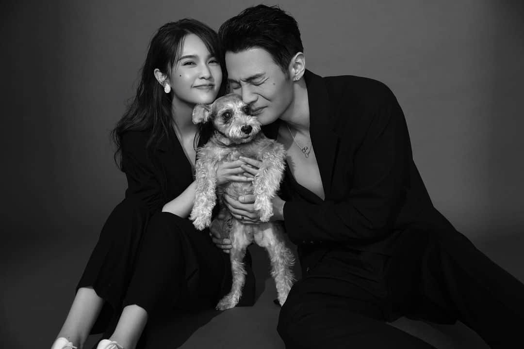 レイニー・ヤンのインスタグラム：「🖤 謝謝你託金老師帶給我的驚喜。 我的生日，快樂了🥰  #happybirthdaytome  #36yearsold」