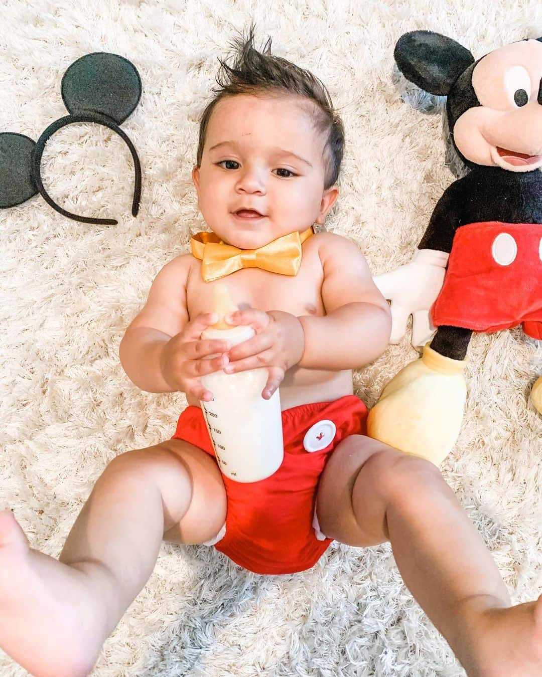 ニコール・ ポリッツィのインスタグラム：「Happy 1st Birthday my Handsome Squishy. You complete our tribe baby🙏🏽💙」