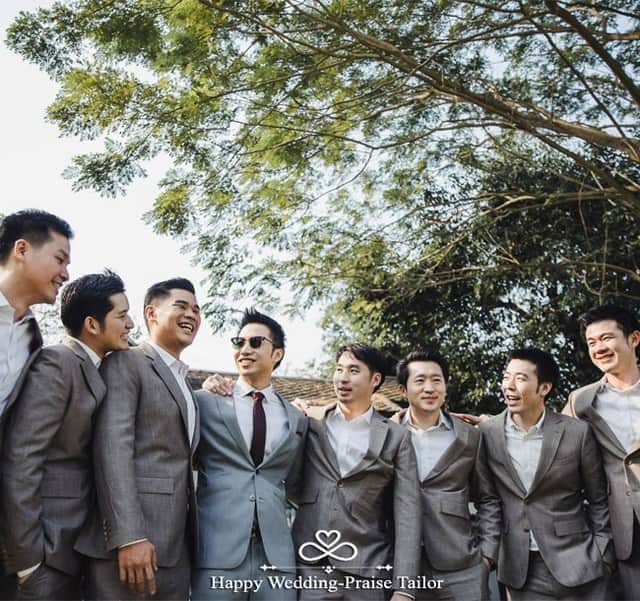 HappyWedding.Lifeさんのインスタグラム写真 - (HappyWedding.LifeInstagram)「PROMOTION FOR GROOM ชุดเจ้าบ่าว (ผ้าวูล) 👔 . SUIT+SHIRT+PANTS start from 12,000.- . ✂Gently cut by @praise_tailor . . สนใจทำนัดหรือสอบถามเพิ่มเติม 🔽 Tel: 081-659-0069, 089-651-5192 Inbox: m.me/praisetailor Line: @praisetailor IG: @praise_tailor 🌐 http://www.praisetailor.com . 💡K Village, สุขุมวิท 26 ชั้น 1, MN44 💡บางรัก ปากทางเข้าโรงแรมแชงกรีล่า . . Detail on 🔽 https://happywedding.in.th/th/vendors/praise . . #happywedding #happyweddingth #happy #wedding #thailand #love #gown #bridal #weddinginspiration #inspiration #bride #groom #groomsuit #groomtobe #groomstyle #groominspiration #ชุดแต่งงาน #ชุดเจ้าสาว #เทรนด์ชุดแต่งงาน2017 #เทรนชุดแต่งงาน2018 #ตัดชุดแต่งงาน #เทคนิคเลือกชุดแต่งงาน #ซื้อชุดแต่งงาน #ขั้นตอนเตรียมตัวเลือกชุดเจ้าสาว #ดีไซน์ชุดเจ้าสาว #เจ้าบ่าว #ชุดเจ้าบ่าว #สูทเจ้าบ่าว #สูทแต่งงาน . . ติดตามผู้ให้บริการด้านชุดแต่งงาน >> #HWdress」5月30日 22時00分 - happywedding.life