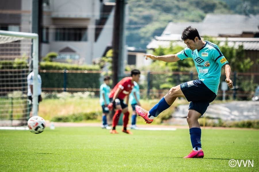 玉田圭司さんのインスタグラム写真 - (玉田圭司Instagram)「J2リーグ再開の日程も決まりました。 毎日を大切に過ごし、すべてのことに感謝の気持ちを持って行動していきたい！ 素晴らしい雰囲気でトレーニングも出来ています👍 #Jリーグ #vvaren  #長崎 #サッカーには夢がある」5月30日 23時35分 - keijitamada_official