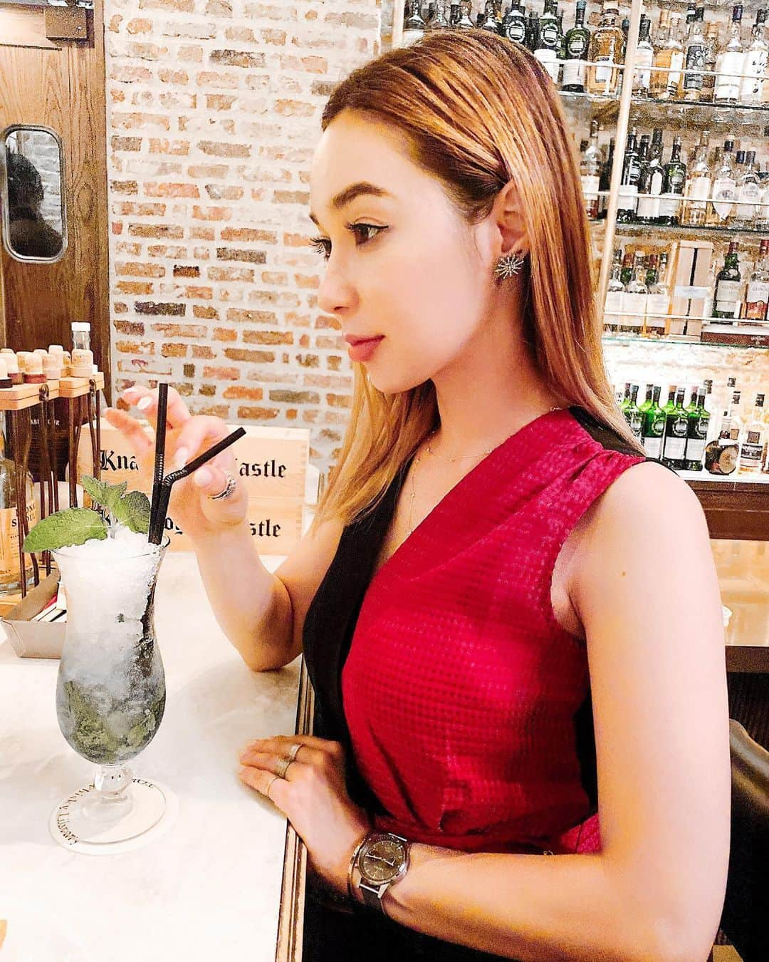 Gabrielaさんのインスタグラム写真 - (GabrielaInstagram)「Dinner . . #dinner #ootd #lookdodia #mojito」5月31日 0時35分 - rkgabriela