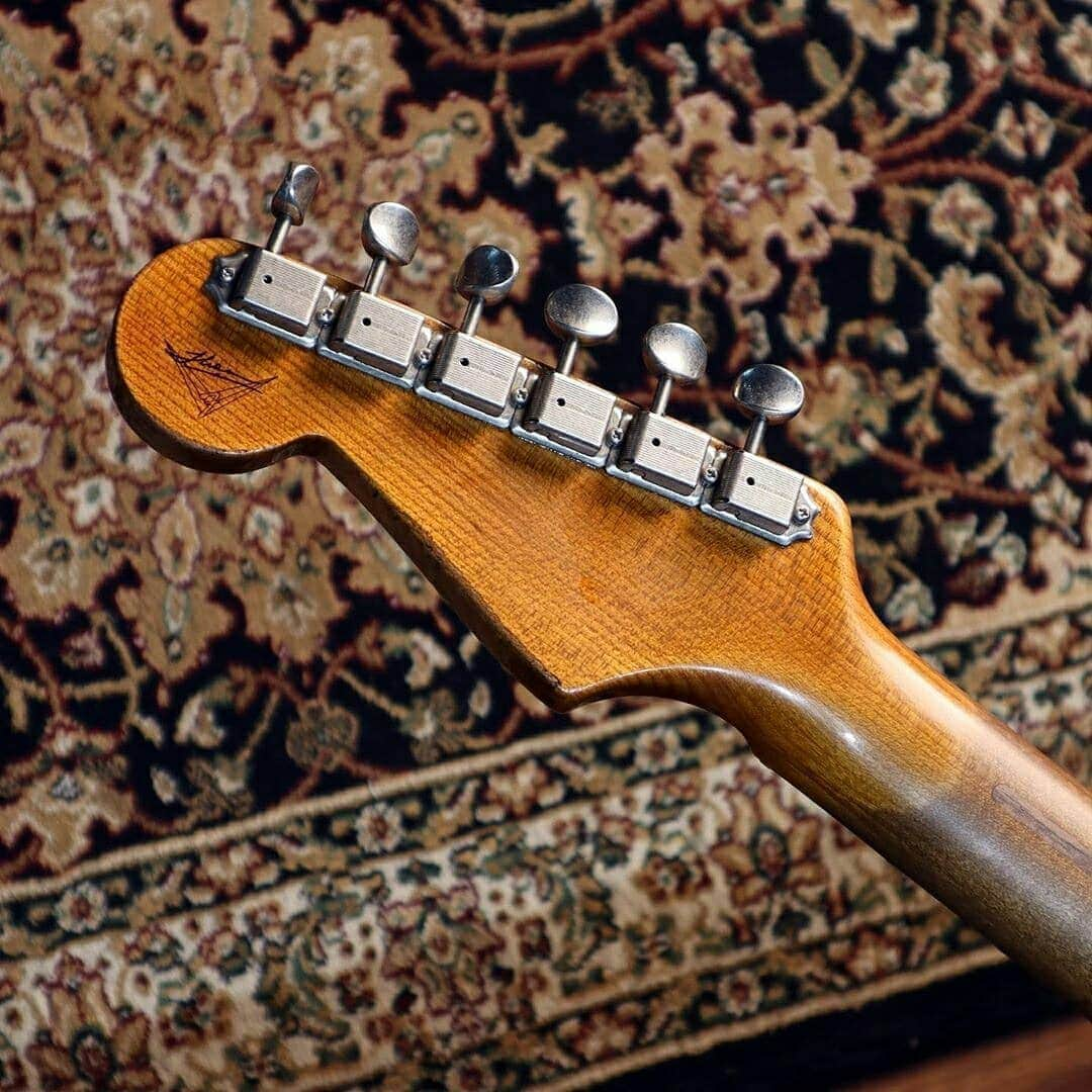 Fender Guitarさんのインスタグラム写真 - (Fender GuitarInstagram)「Here's one for your #Straturday from @fendercustomshop Master Builder @thornguitars: "Mercedes Blue Strat with a huge carved roasted maple neck, my hands hurt just looking at it! Also has Stainless Steel frets, finally an option on Master Builts"」5月31日 0時35分 - fender