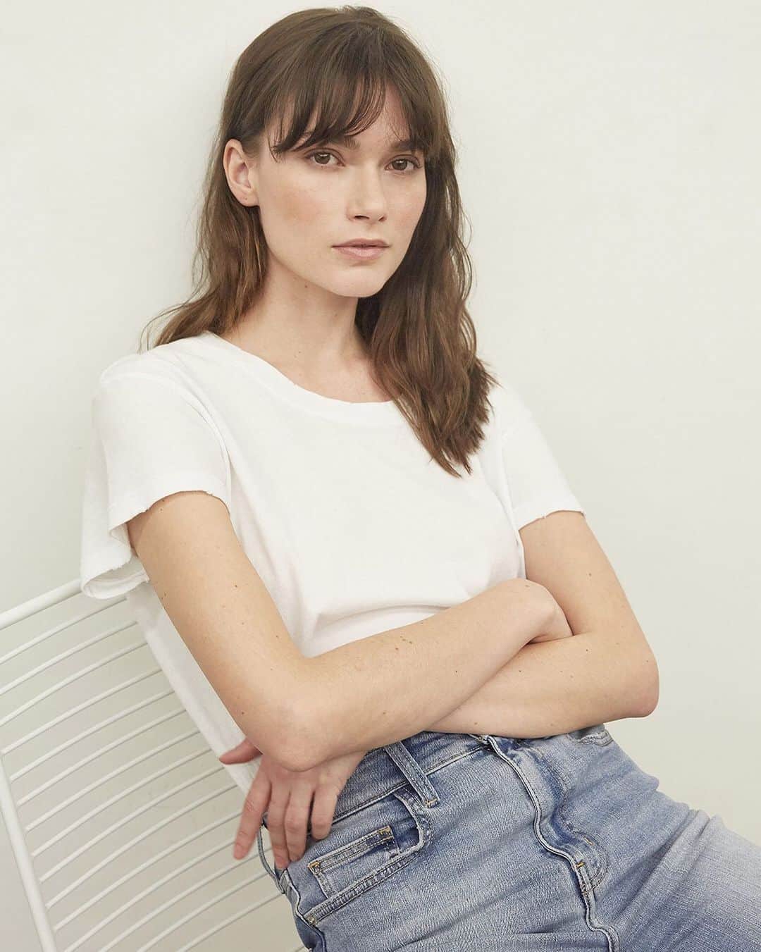 カレントエリオットのインスタグラム：「the relaxed crew – aka the best of basics / find your new everyday tee via the link in our bio」