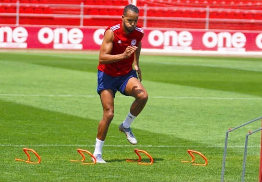 のインスタグラム：「Ready for the league to return💪🏽⚽️🔫」