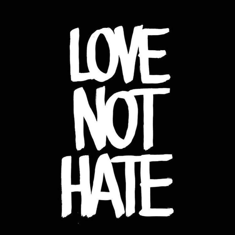 Waze & Odysseyのインスタグラム：「✊✊✊ The murder of George Floyd was disgraceful and should not be happening in this day in age.  Racism is an issue that needs action now and solidarity between a species. Us.」