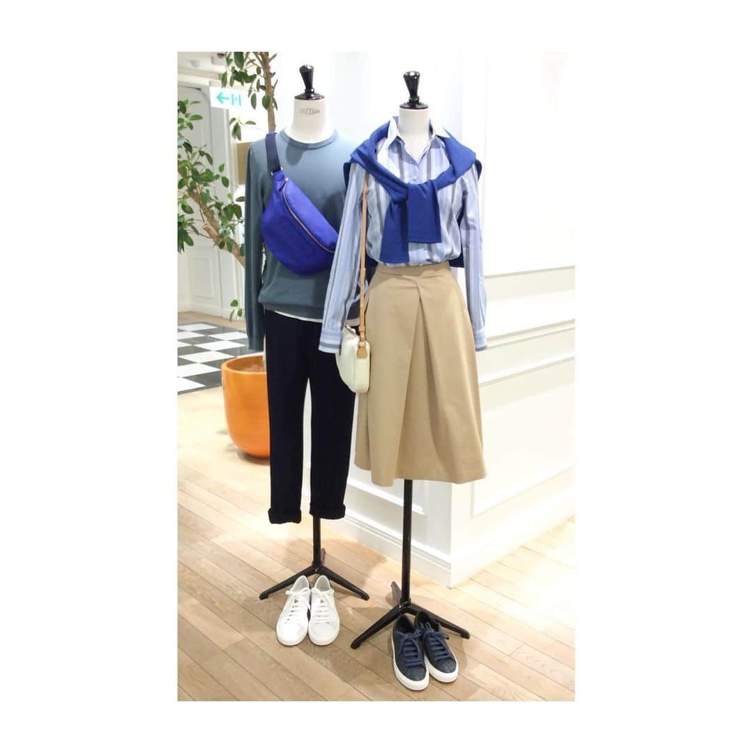 Felisi Japan 〔フェリージ〕さんのインスタグラム写真 - (Felisi Japan 〔フェリージ〕Instagram)「【フェリージセレクション 神戸店】 . フェリージセレクション神戸店は、皆様への感謝の気持ちを込めて 明日、6月1日から「Summer Sale」を開催いたします。 ※フェリージ製品および、一部商品は対象外です。 . フェリージ神戸店は当面の間、営業時間を11時～19時とさせていただきます。 . ▪️Women's Shirts：BARBA Skirt：INCOTEX Knit：ZANONE Shoes：HIDE＆JACK Bag：Felisi 20/8/1/OI+A . ▪️Men’s Cut&Sewn：ZANONE Knit：ZANONE Pants：INCOTEX Shoes：HIDE&JACK Bag：Felisi　1052/LD+DS . . #felisi #felisiselection #summersale #SS20 #zanone #incotex #hideandjack #フェリージ #フェリージセレクション #サマーセール #インコテックス #ザノーネ #ハイドアンドジャック #カジュアルコーデ #神戸BAL」5月31日 8時30分 - felisi_japan
