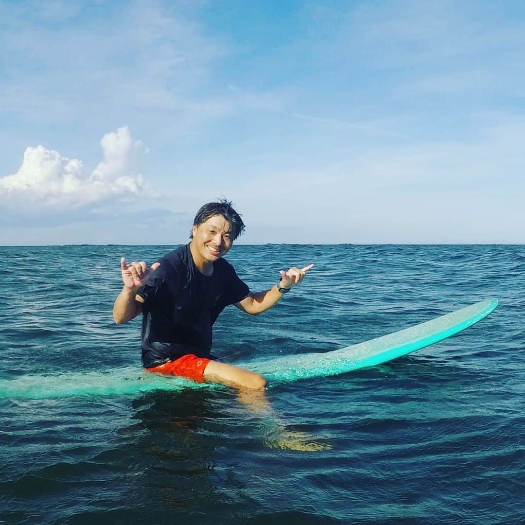 田中順平のインスタグラム：「朝がきた 今日も笑顔で最高な1日にしていこう 海行きたいね🏖」
