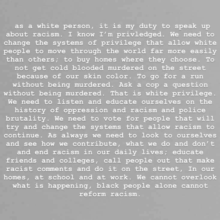 エルザ・ホスクさんのインスタグラム写真 - (エルザ・ホスクInstagram)「#BLACKLIVESMATTER」5月31日 9時40分 - hoskelsa