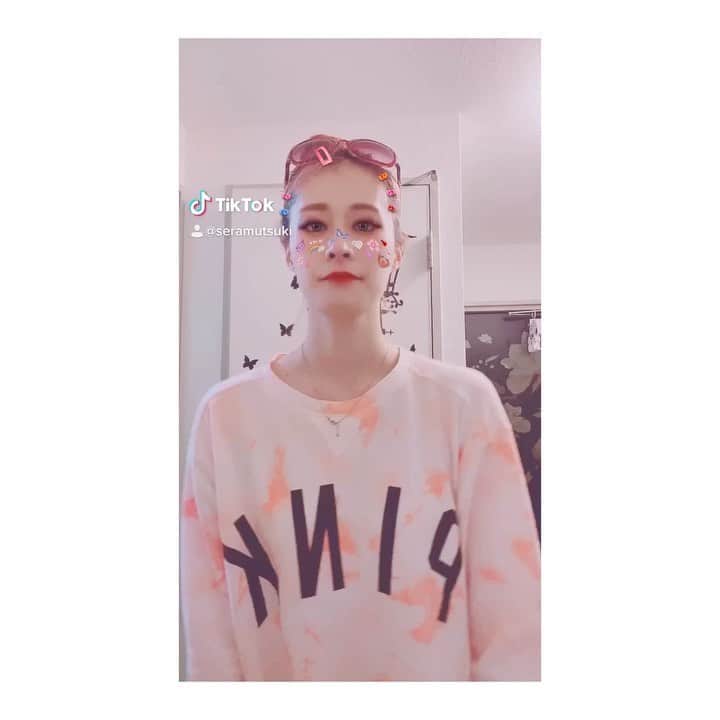 夢月せらのインスタグラム：「#dropsunglasseschallenge #sunglasseschallenge #tiktok」