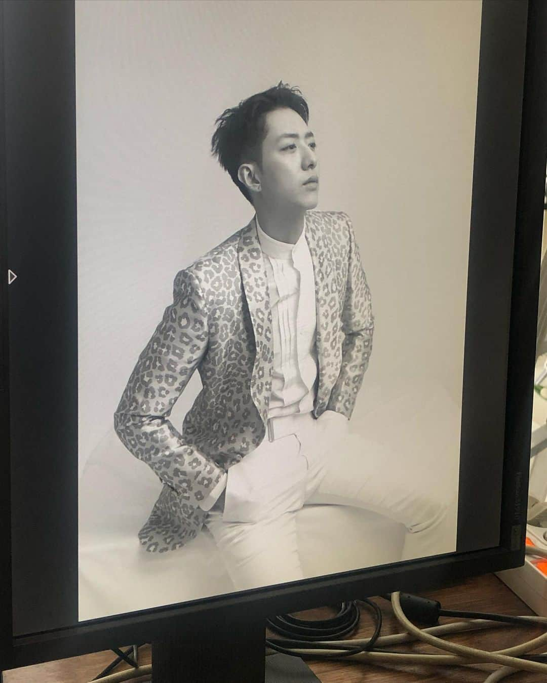 イ・ジョンシンさんのインスタグラム写真 - (イ・ジョンシンInstagram)「🥶🥶🥶🥶🥶」5月31日 16時23分 - leejungshin91