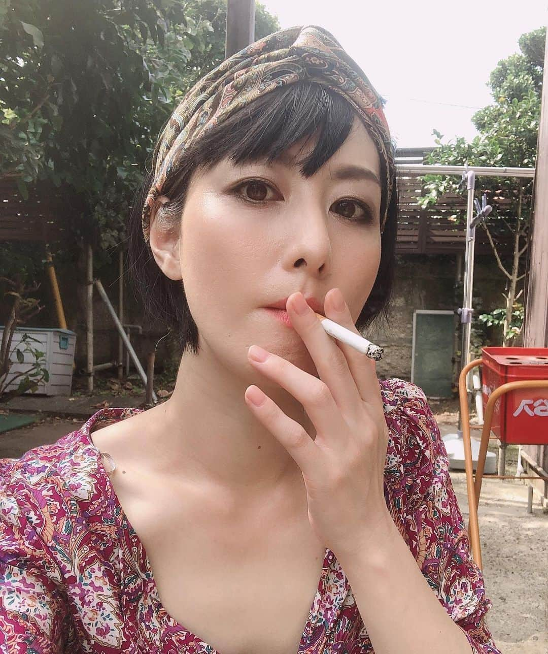 鳥居みゆきさんのインスタグラム写真 - (鳥居みゆきInstagram)「禁煙しなきゃね 世界禁煙デーな今日くらいは」5月31日 12時03分 - toriimiyukitorii