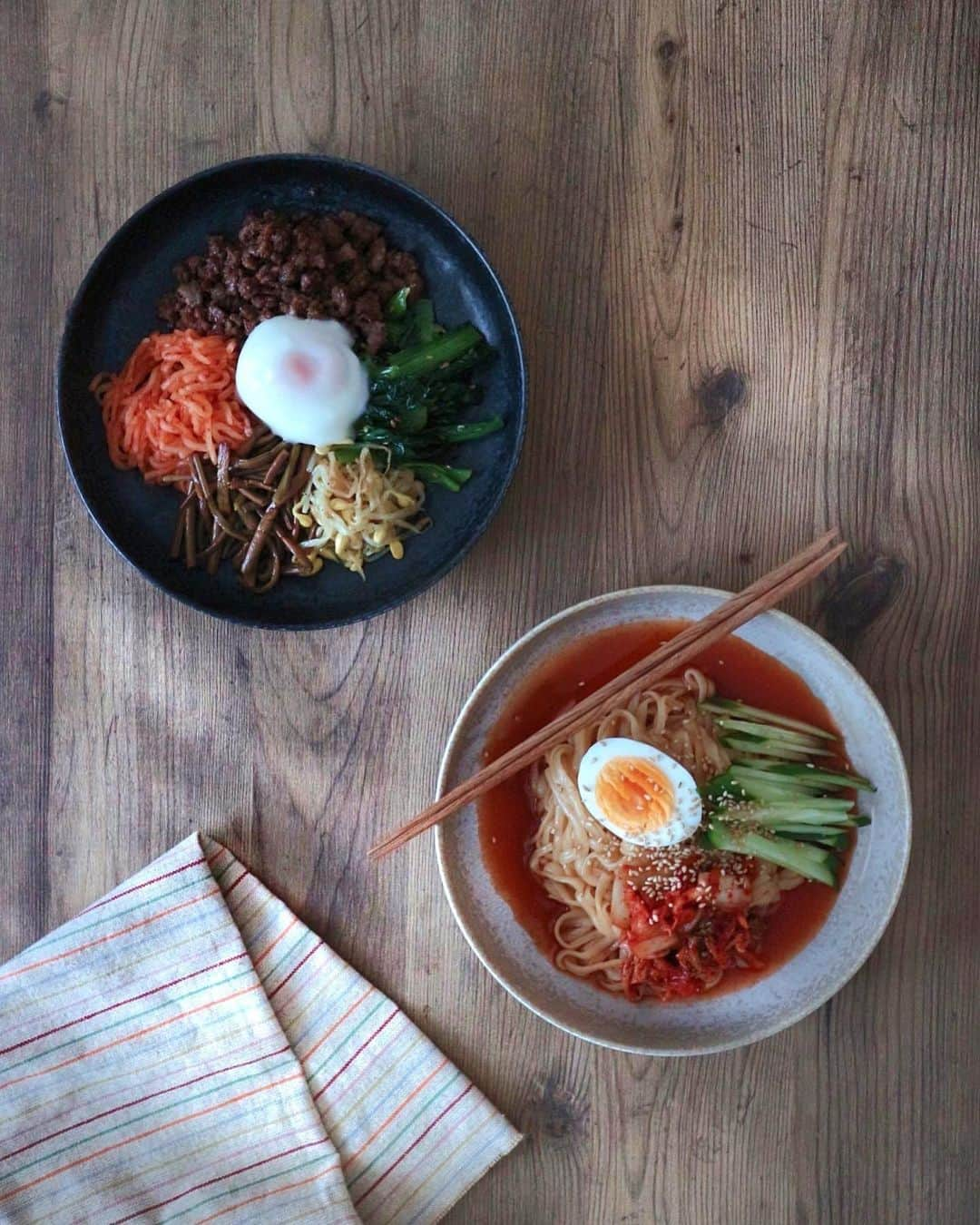 池田るりさんのインスタグラム写真 - (池田るりInstagram)「. お昼にビビンパとビビン麺😊 . ビビン麺は親友の @sakurakonakano が編集した「ラーメンダイエット」のレシピ本を参考に、麺の代わりに干豆腐を使ってみました💡 . ヘルシーにするなら糖質ゼロ麺もいいと思うのですが、個人的にはどうも食感や味があまり好みではなくて‥🥺 その点干豆腐は食感も良くて味も美味しい、低糖質な上に高たんぱくと本当に優秀な食材👏😍 . わたしは中華料理屋さんで食べて以来すっかり干豆腐が大好物になって、CITY SHOP NOODLEに行けば毎回豆腐麺チョイスだし、外食先のお店のメニューに干豆腐があれば必ず頼むほど☺️💕 . このレシピ本には干豆腐を使ったヘルシーで美味しいレシピがたくさん掲載されているので全メニュー作ってみたいなぁ😍 罪悪感なく食べれて美味しいって幸せ🥺✨ . ちなみに干豆腐はネットで簡単に買えるので、私はAmazonでまとめて買いました😊 . . . #干豆腐 #ラーメンダイエット #干し豆腐 #豆腐干絲  #糖質オフ #糖質オフ麺 #ダイエット #ヘルシー #コロナ太り解消 #コロナ太り対策 #diet #healthyfood #healthy #ビビン麺 #ビビンバ #ビビンパ #韓国料理」5月31日 12時16分 - ruri_ikeda