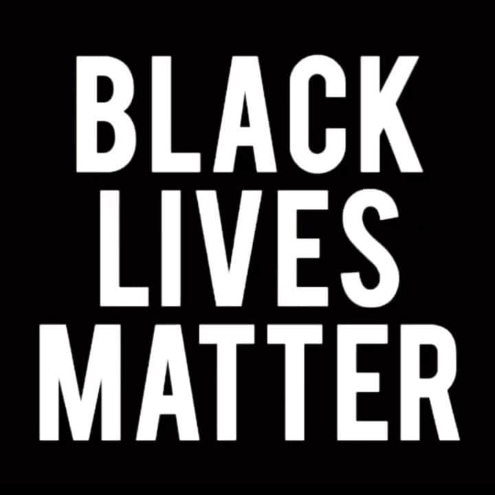 カレントエリオットのインスタグラム：「For everyone and everything that came before this. Please join us in texting ‘’FLOYD’’ to 55156 and sign the petition from @changedotorg to hold those accountable for their actions. Injustice anywhere is a threat to justice anywhere - #MLK #BLACKLIVESMATTER #GEORGEFLOYD cc: @mcarfrae」