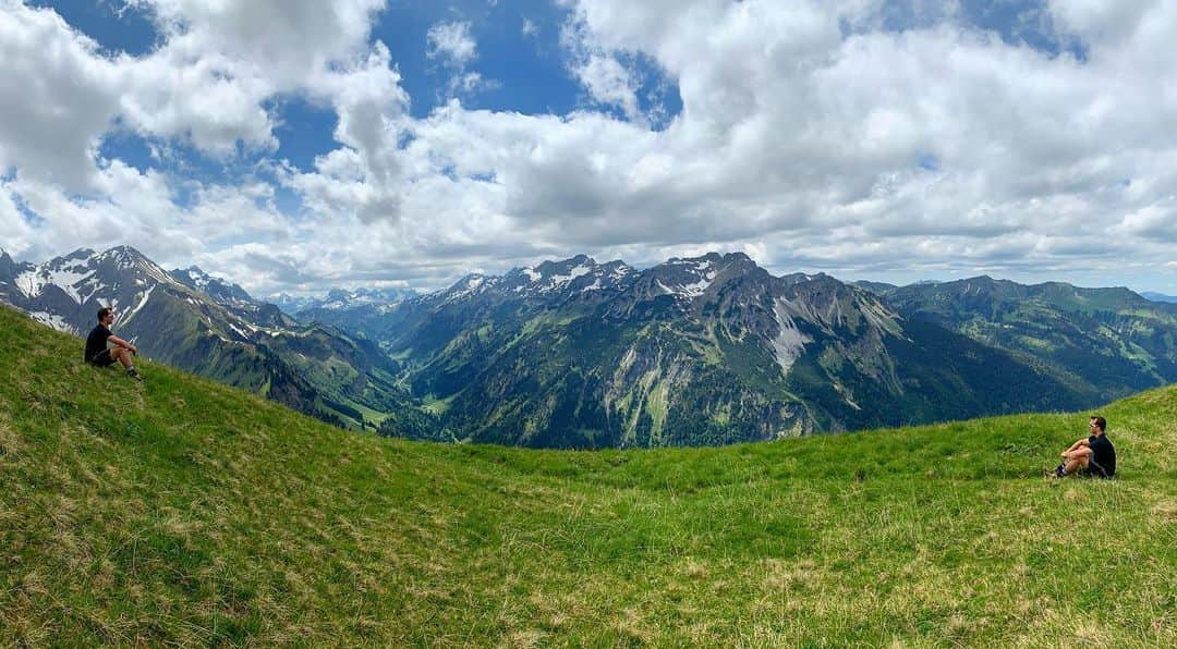 ルーベン・ブロマールトのインスタグラム：「⛰ Oberstdorf ⛰」