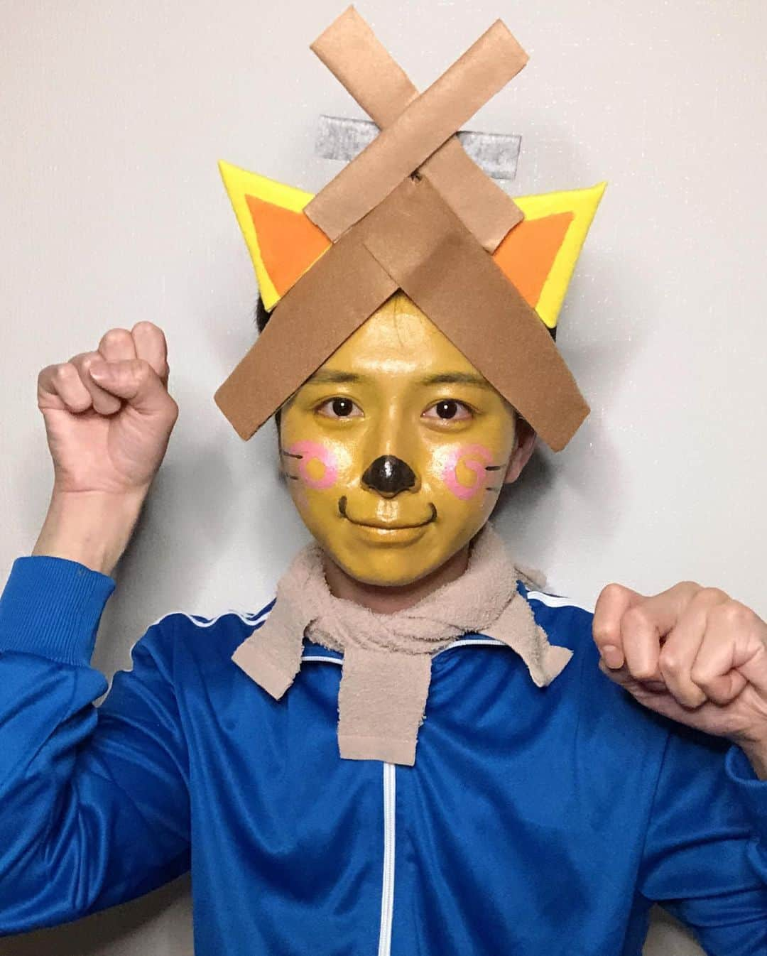 瀬戸口弘樹さんのインスタグラム写真 - (瀬戸口弘樹Instagram)「本日もインスタライブご視聴ありがとうございました😊✨ 今日はゆるキャラメイクで島根県のゆるキャラ島根県観光キャラクターしまねっこのメイクをしました🐱✨ しまねっこと島根県民の皆様がもっと元気になりますように🌸  #しまねっこ　#島根県　#ゆるキャラ　#ゆるキャラメイク　#メイク　#縁結び　#make #makeup #cosplay #japan #stayhome #shimane #instagramlive #バチェロレッテ　#バチェラー」6月1日 1時10分 - hirokisetoguchi